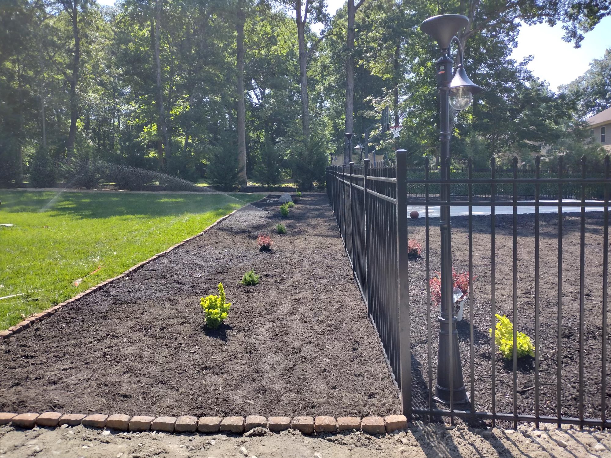 Mulch bed design and installation in Raleigh NC